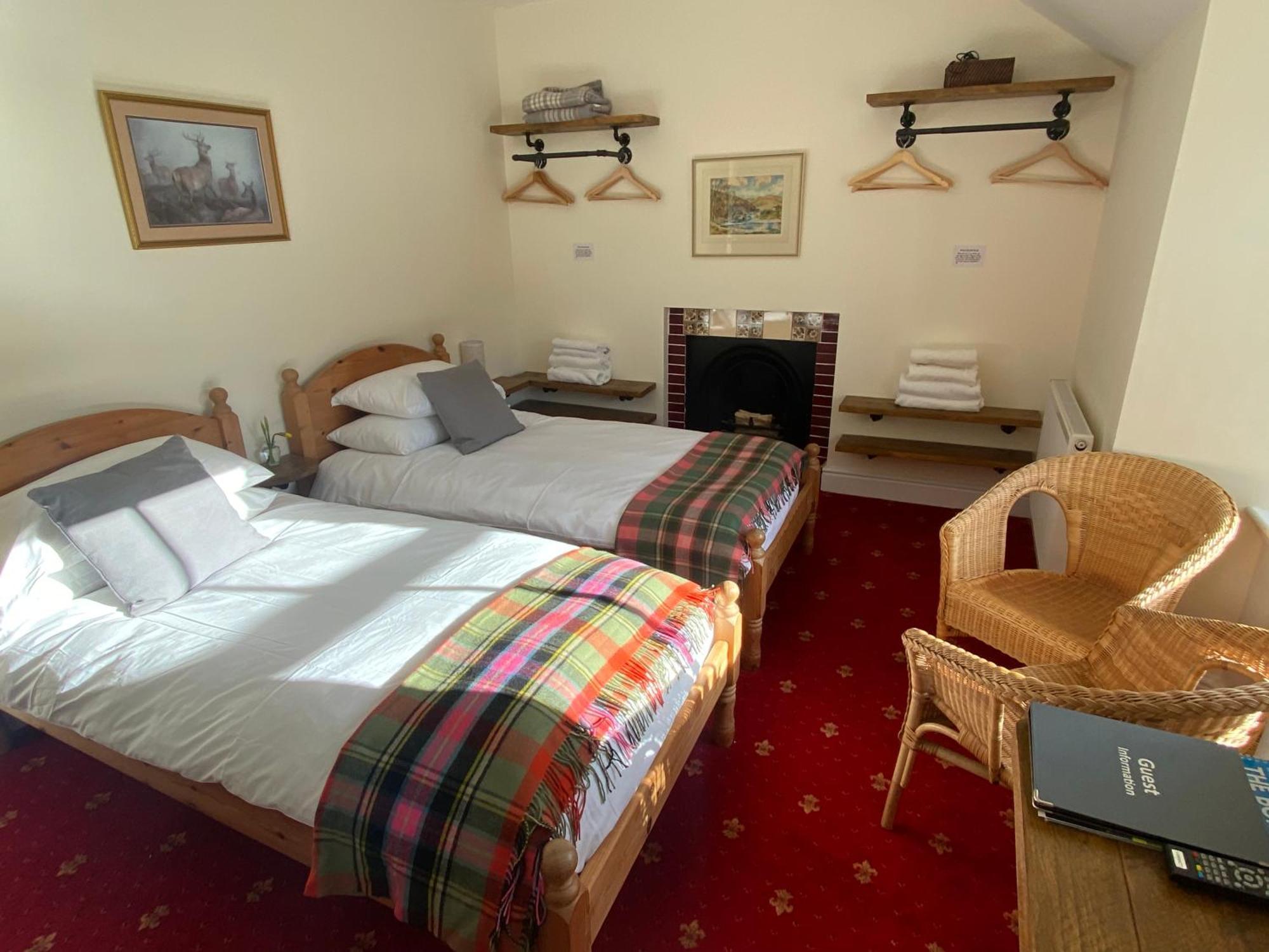 The Gordon Arms Restaurant With Rooms Yarrow Eksteriør billede